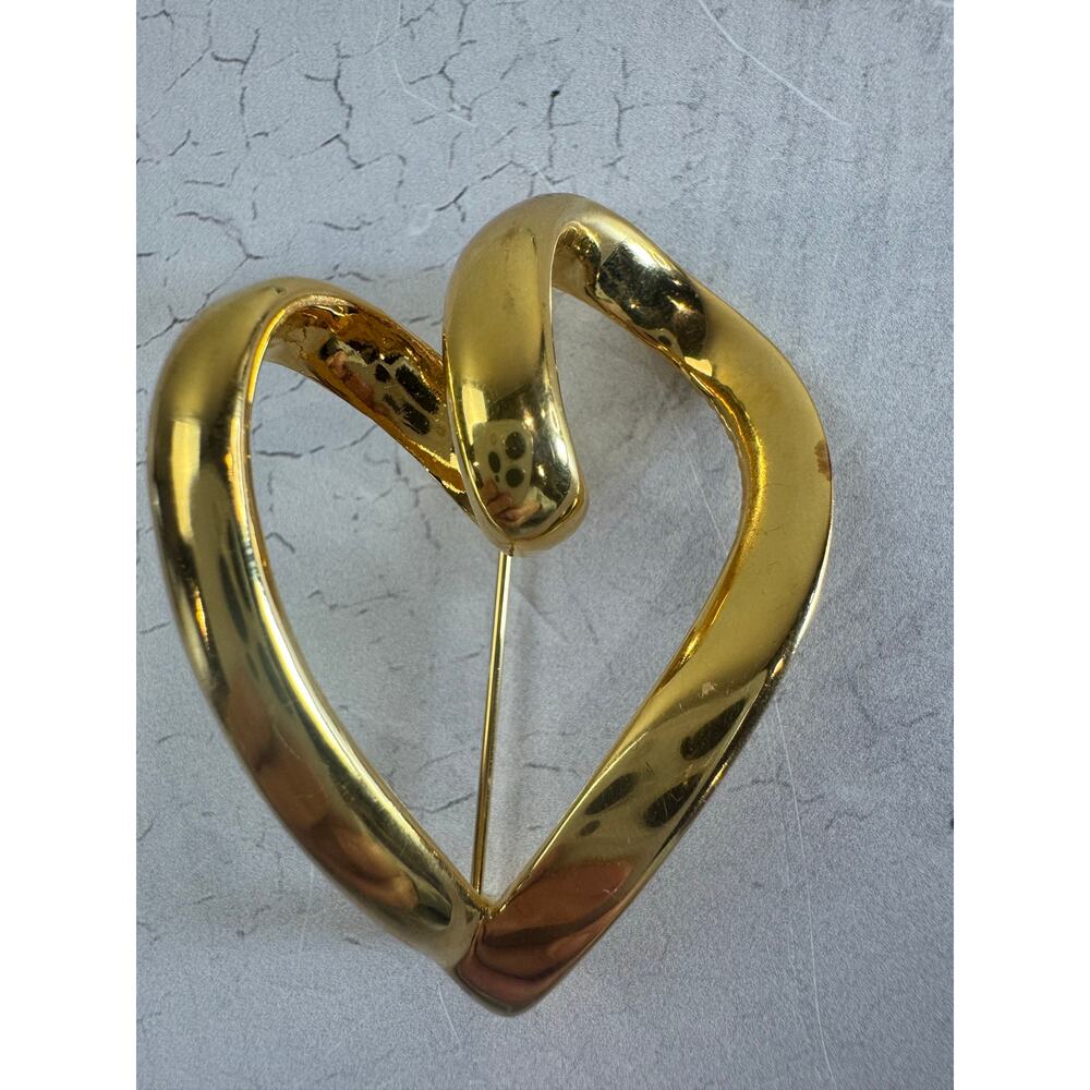 Vintage Abstract Gold-Tone Heart Brooch Modernist Open Heart Pin
